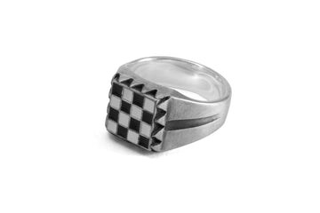 #034 - Signet Ring Enamel Checkerboard