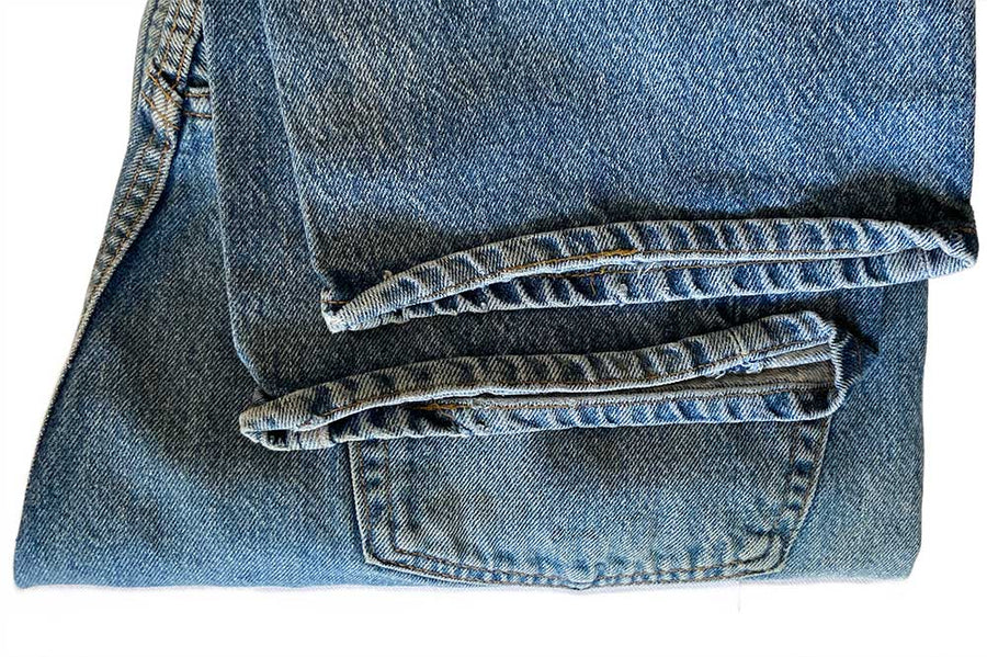 #600 Vintage Levi’s 501 - W35 L26 - Made in USA - 1980’s (#03)