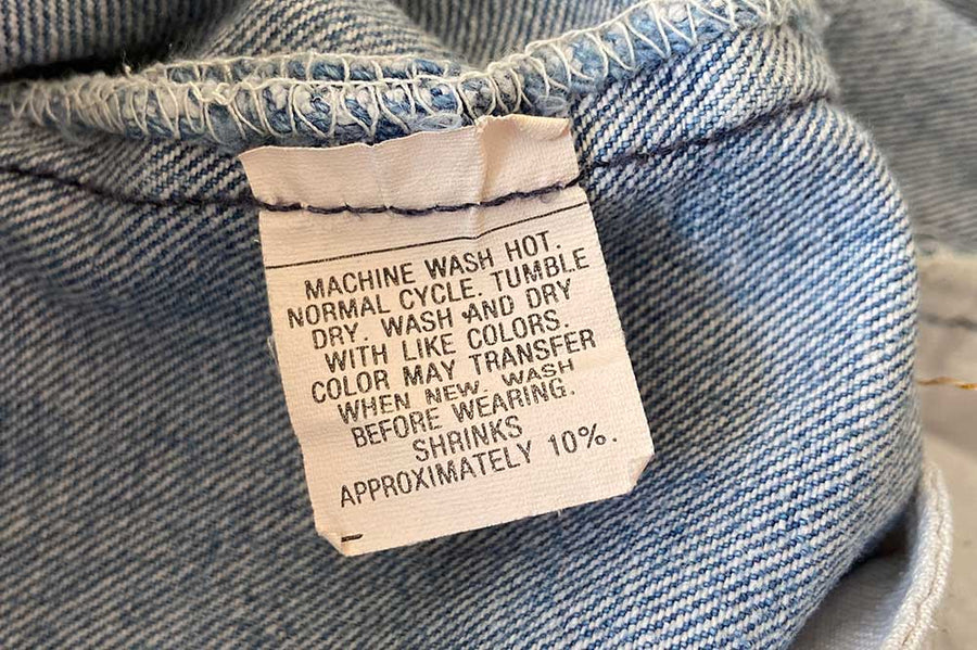 #600 Vintage Levi’s 501 - W35 L27 - Made in USA - 1980’s (#04)