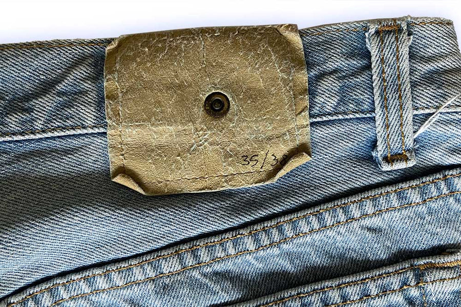 #600 Vintage Levi’s 501 - W32 L32 - Made in USA - 1990’s (#07)