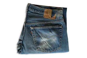 #600 Vintage Levi’s 501 - W36 L26 - Made in USA - 1990’s (#08)