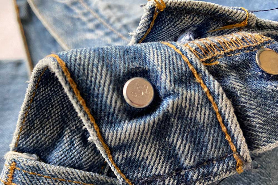 #600 Vintage Levi’s 501 - W34 L33 - Made in USA - 1990’s (#10)