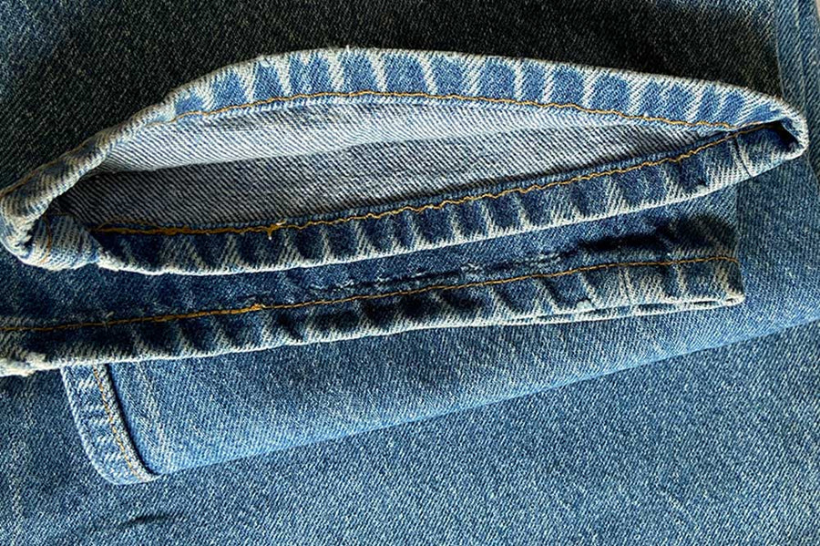 #600 Vintage Levi’s 501 - W34 L33 - Made in USA - 1990’s (#10)