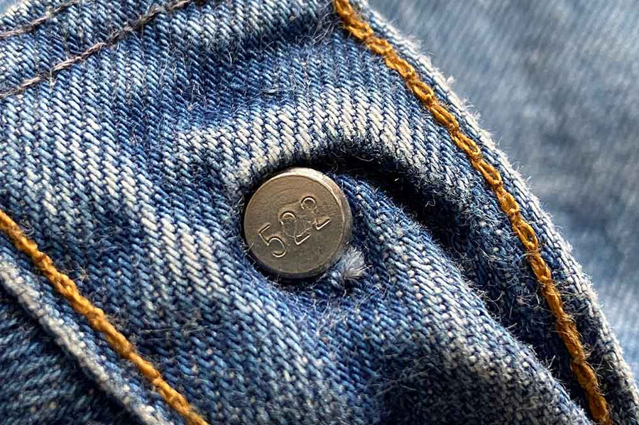 #600 Vintage Levi’s 501 - W37 L27 - Made in USA - 1980’s (#11)