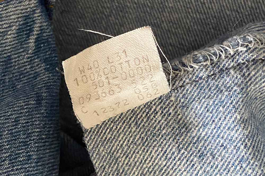 #600 Vintage Levi’s 501 - W37 L27 - Made in USA - 1980’s (#11)