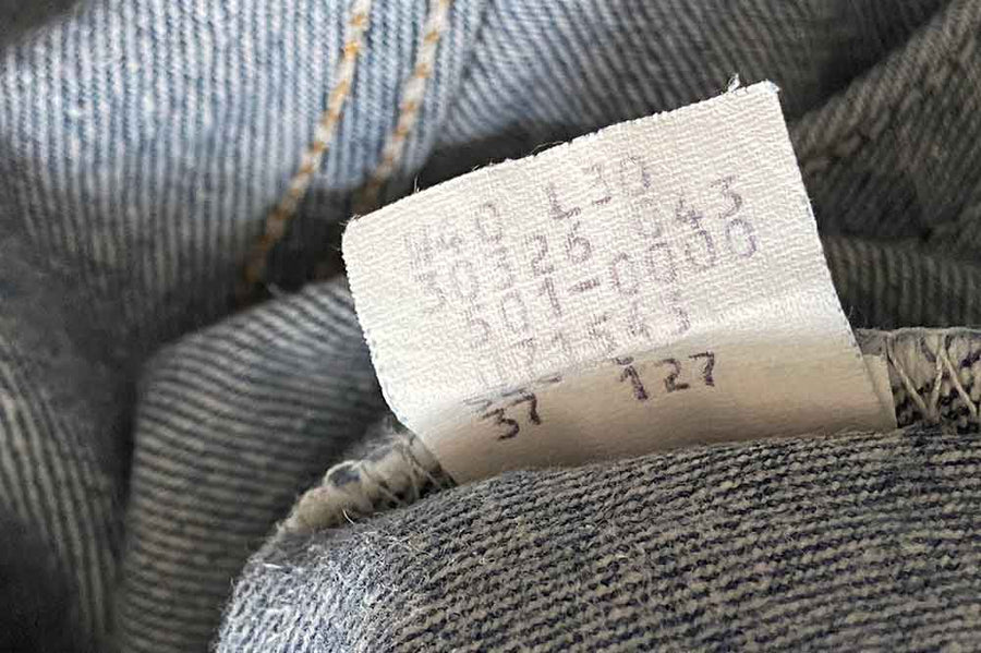#600 Vintage Levi’s 501 - W36 L26 - Made in USA - 1980’s (#14)
