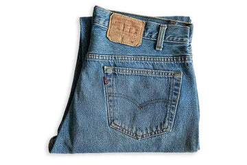 #600 Vintage Levi’s 501 - W34 L29 - Made in USA - 1990’s (#15)