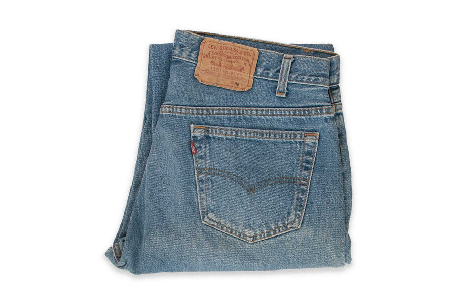 #600 Vintage Levi’s 501 - W34 L29 - Made in USA - 1990’s (#15)