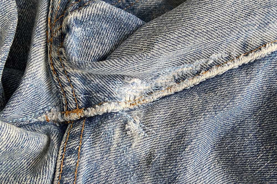 #600 Vintage Levi’s 501 - W31 L32.5 - Redline Selvedge - 1970’s (#63)