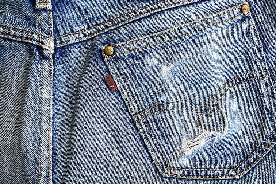 #600 Vintage Levi's 557 - W35 L30 - 1990’s (#74)