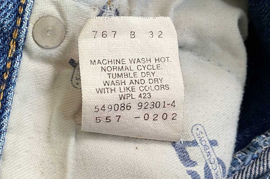 #600 Vintage Levi's 557 - W35 L30 - 1990’s (#74)