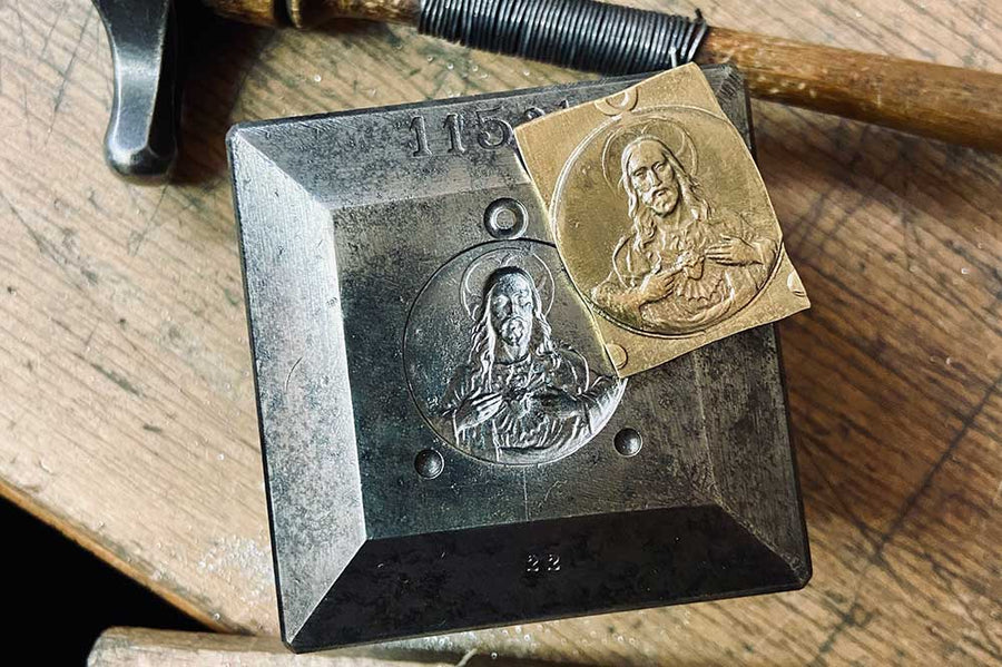 #041 - Signet Ring Sacred Heart