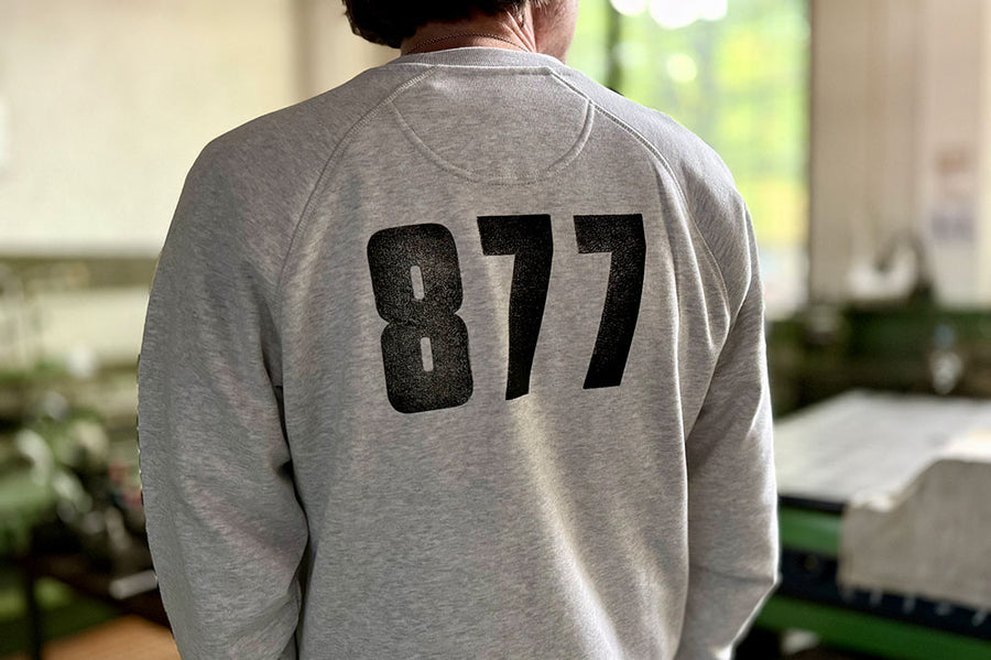 #210 - Men’s Sweater W877 Woodtype