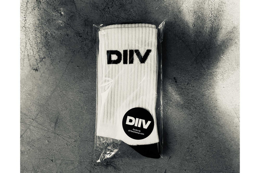 #185 - Men's socks DIIV