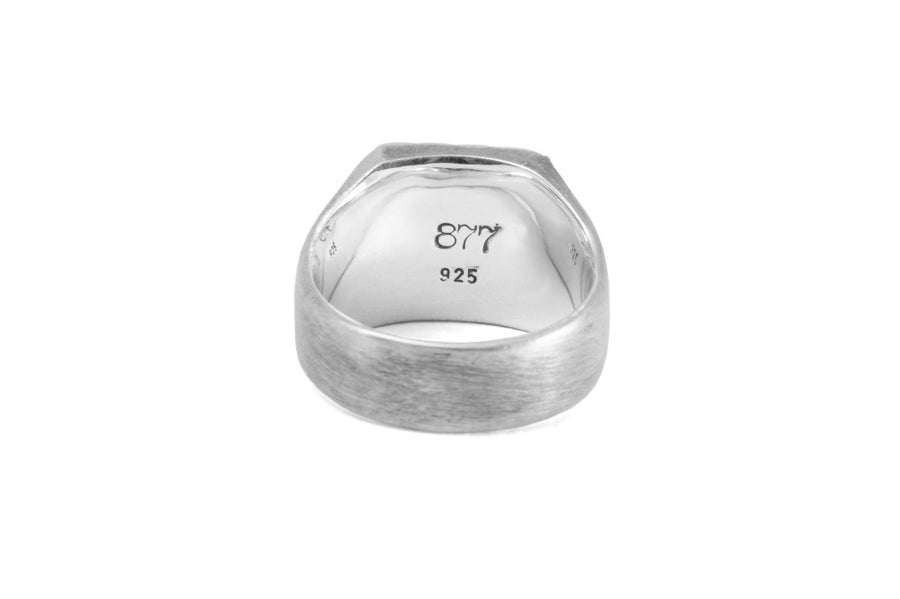 #040 - Signet Ring graphic pattern - GOLD