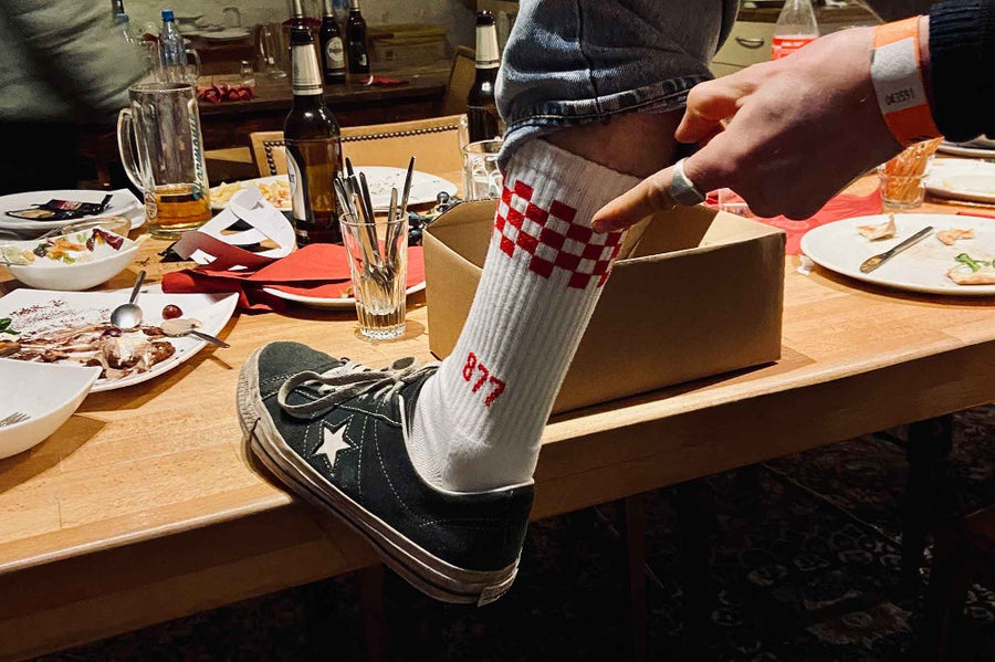 #165 - Men's Checkered Socks red