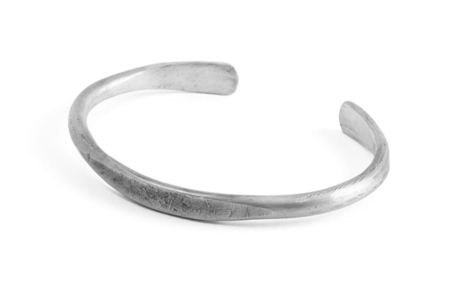 #050 - Men's Bangle Classic Hallmarks