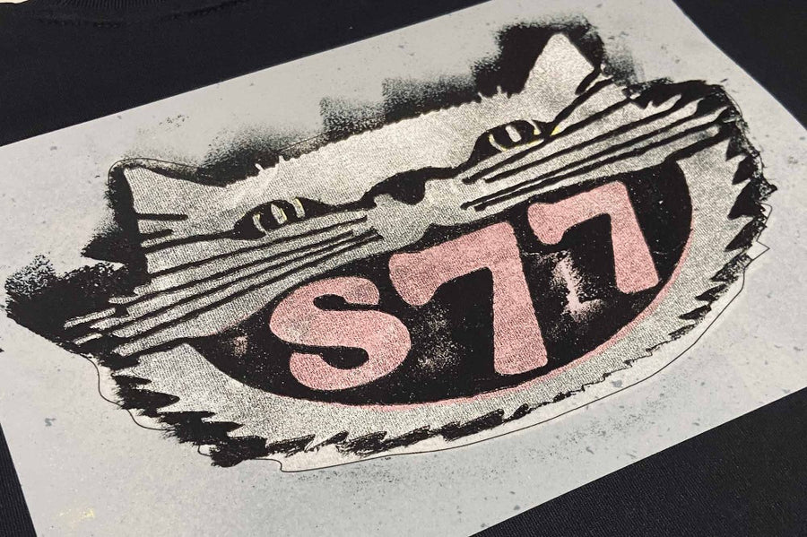 #200 - Men’s T-Shirt 877 Black Cat