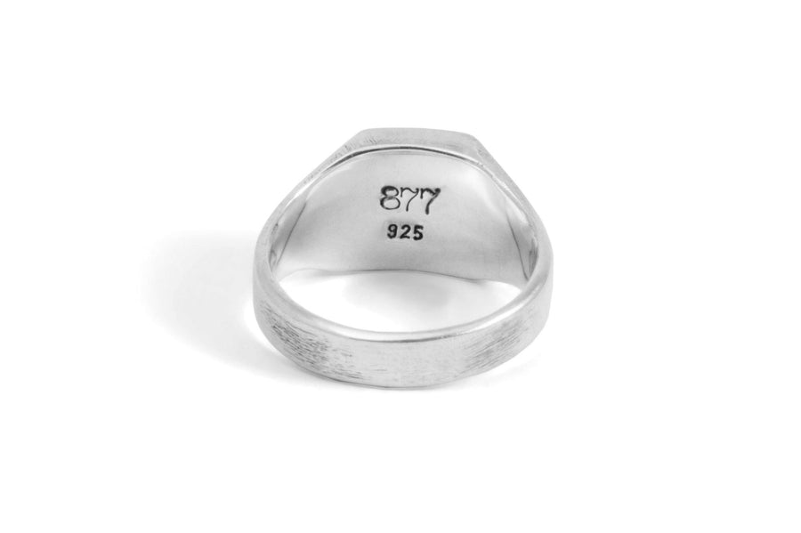 #003 - Signet Ring Box - 877 Workshop