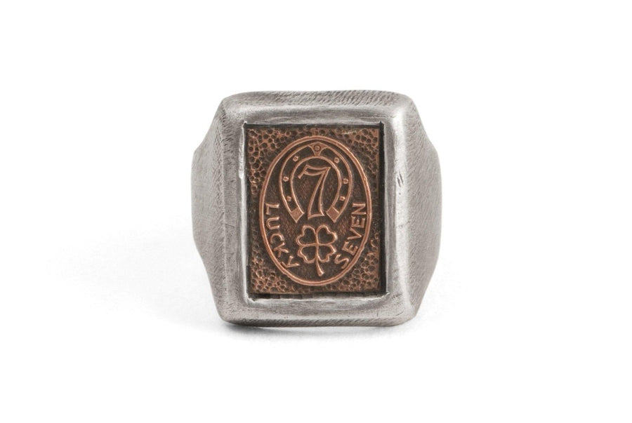 #030 - Signet Ring Lucky Seven - 877 Workshop