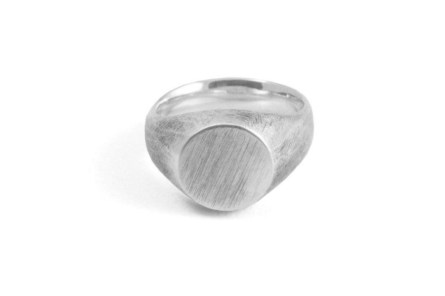 #005 - Signet Ring Circle - 877 Workshop