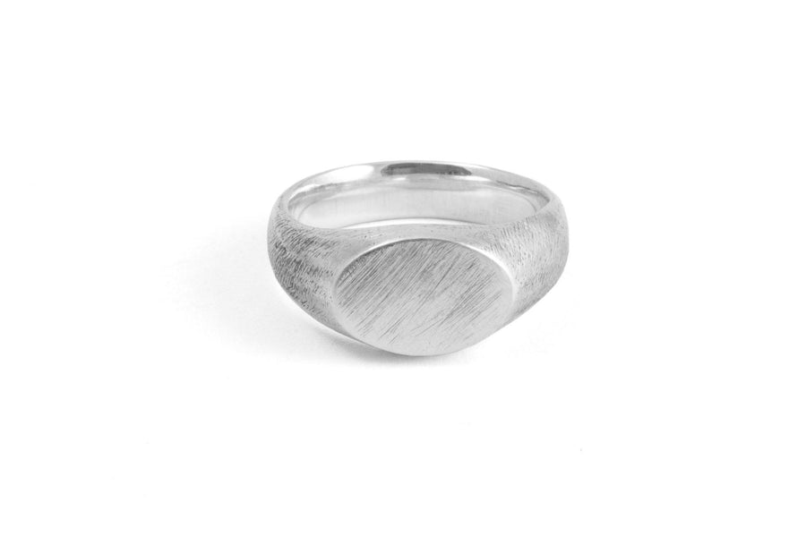 #007 - Signet Ring Ellipse - 877 Workshop