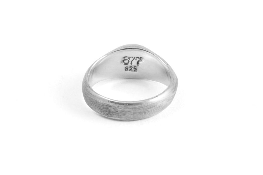 #010 - Signet Ring Iris - 877 Workshop